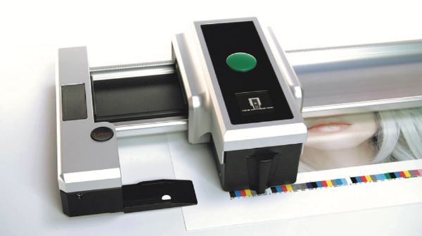 Techkon SpectroDrive Scanning Spectrophotometer with ExPresso Pro (comes with a 20", 29" or 40" track)