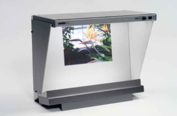GTI PDV-3e/Dx Professional Desktop Viewer with Lower Luminaire and Side Walls
