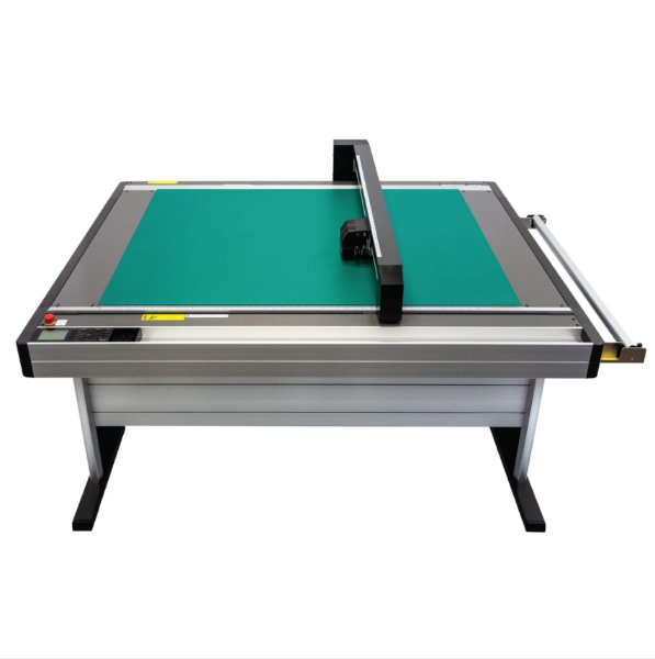 GRAPHTEC FCX2000-120 VC Vacuum Hold-down Flatbed Cutter 47.2" x 36" Cutting Area (Vacuum not included)
